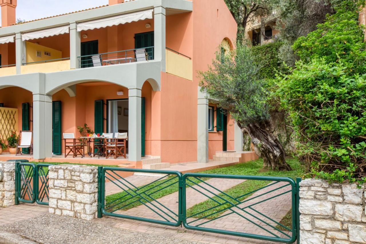 Dimeli Junior Apartment At The Beach Mparmpati Eksteriør billede